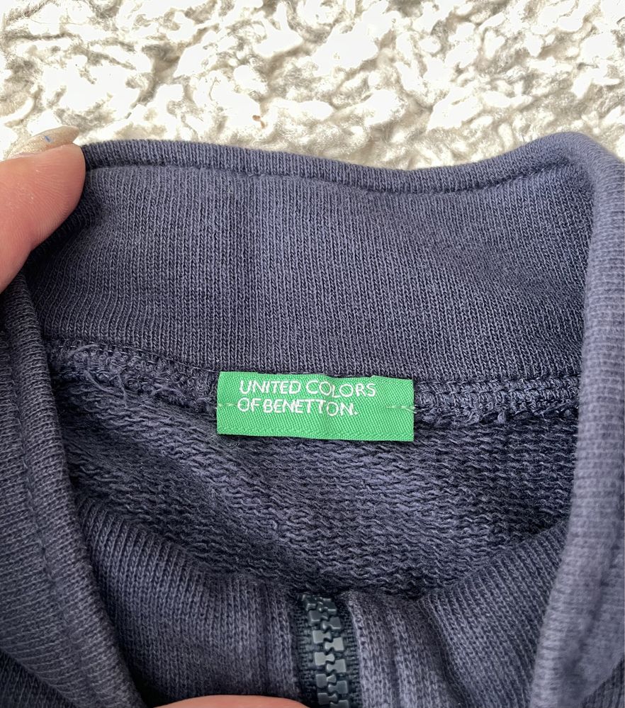 Лот суитчър  Benetton и 2 Блузки за момиче 7г.