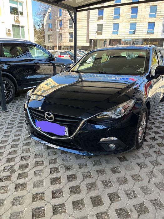 Mazda 3 2014 година
