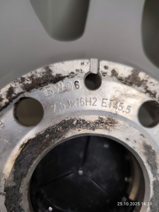 16/5/112-МЕРЦЕДЕС Е класа W 212,Ц класа W 204 нов внос перфектни