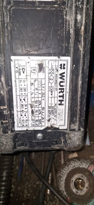Invertor wurth 150 amperi