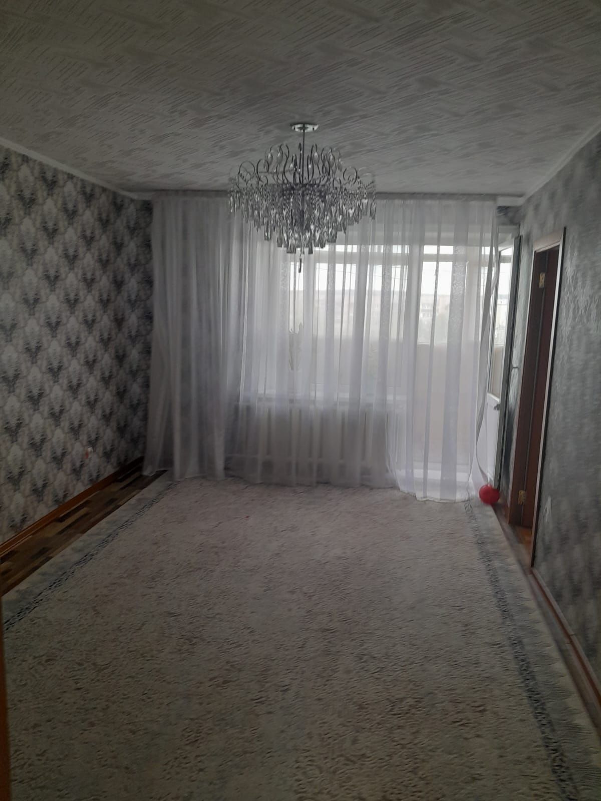 Продам кв 3х комн в самом центре