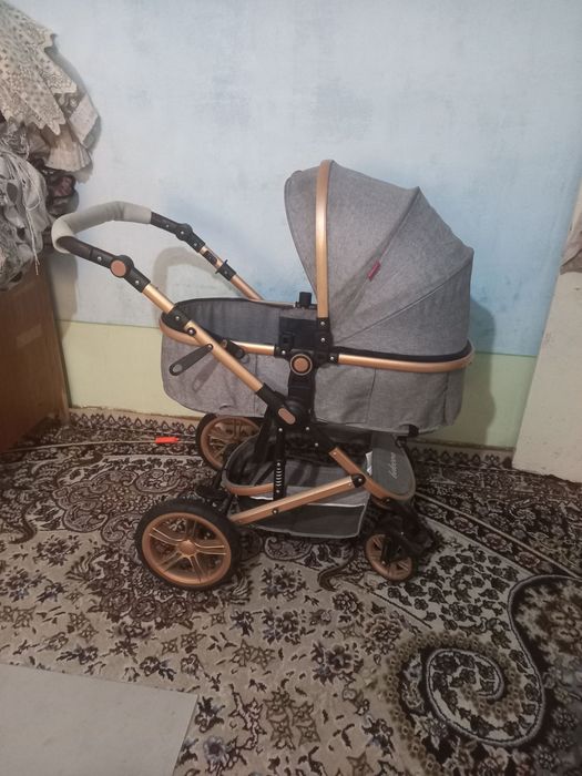 Детская коляска новая