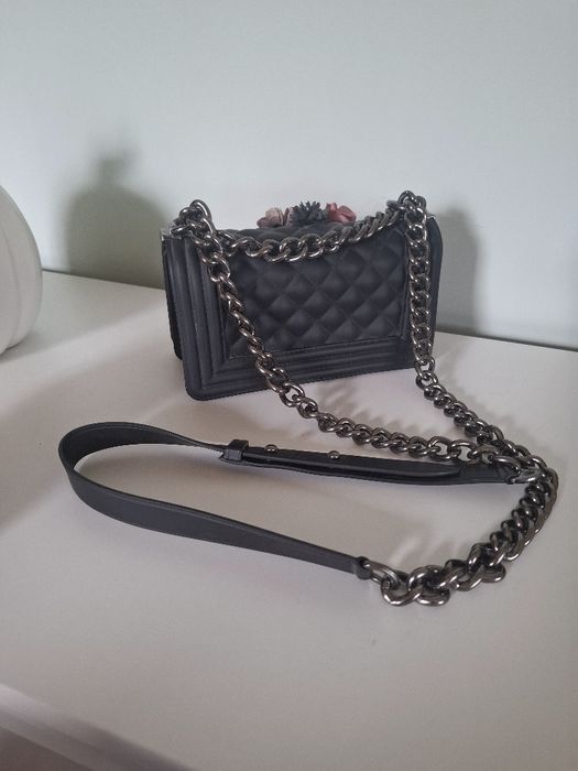 Малка чанта на цветя