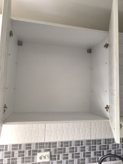 Corp suspendat bucatarie