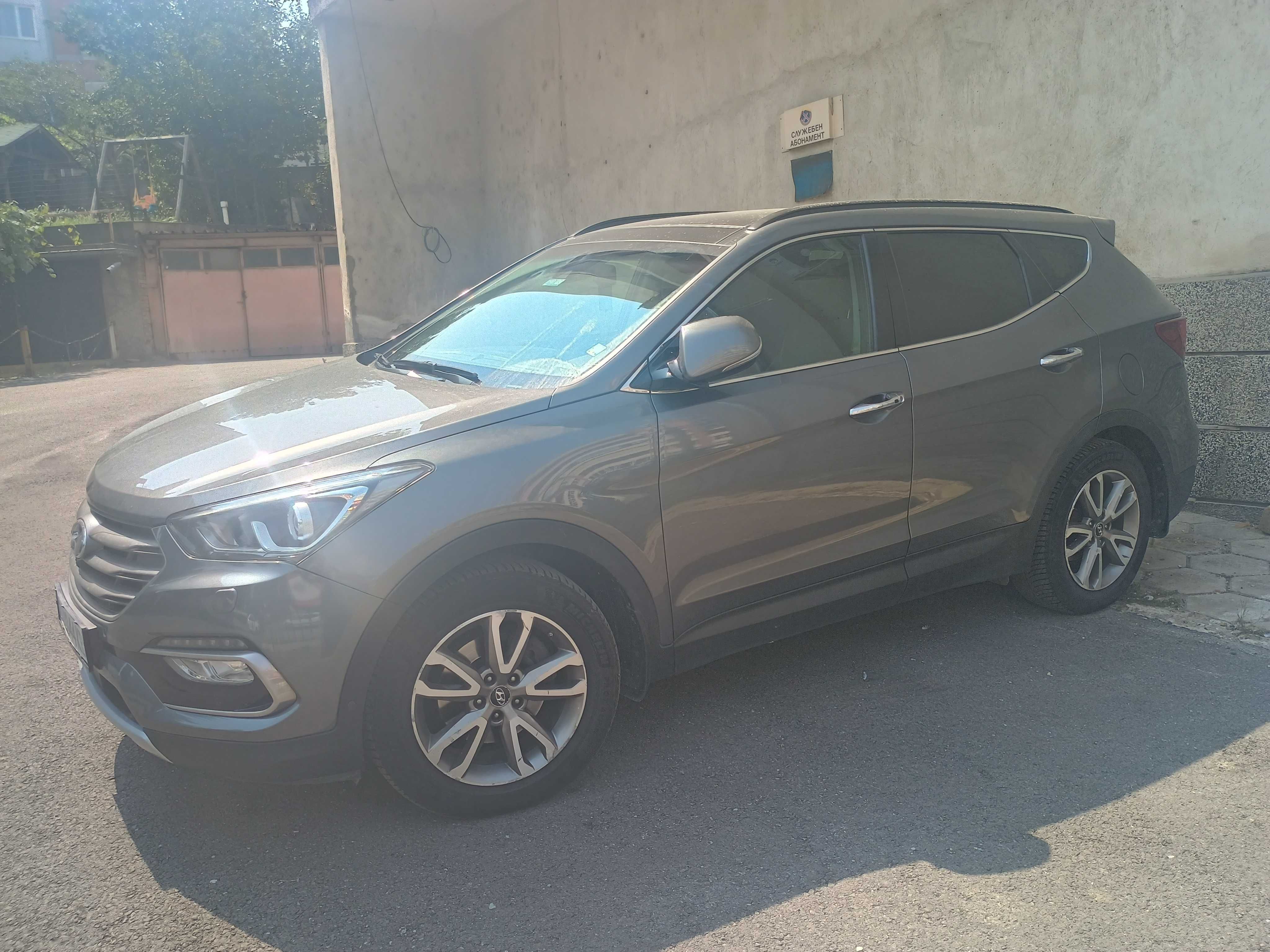 Продава се лек автомобил Hyundai Santa Fe, 2016 г.