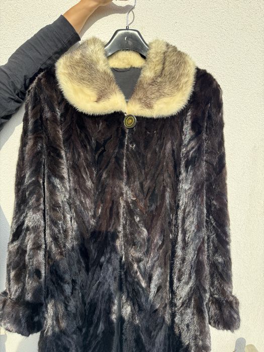 Haina de blana naturala din nurca, palton