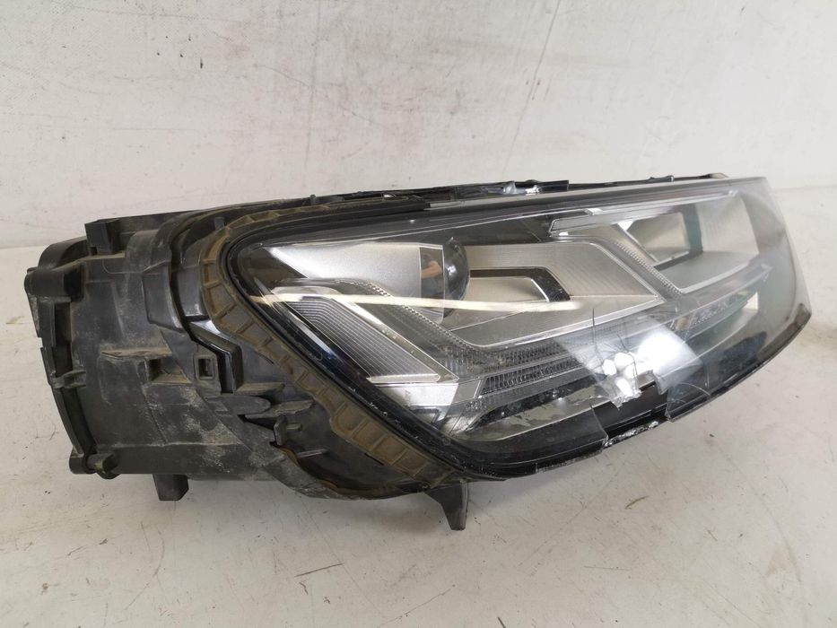 Фар Дясно Пълен Лед Ауди Q7 4M [ - ] Оригинален Повреден / Far Dqsno P