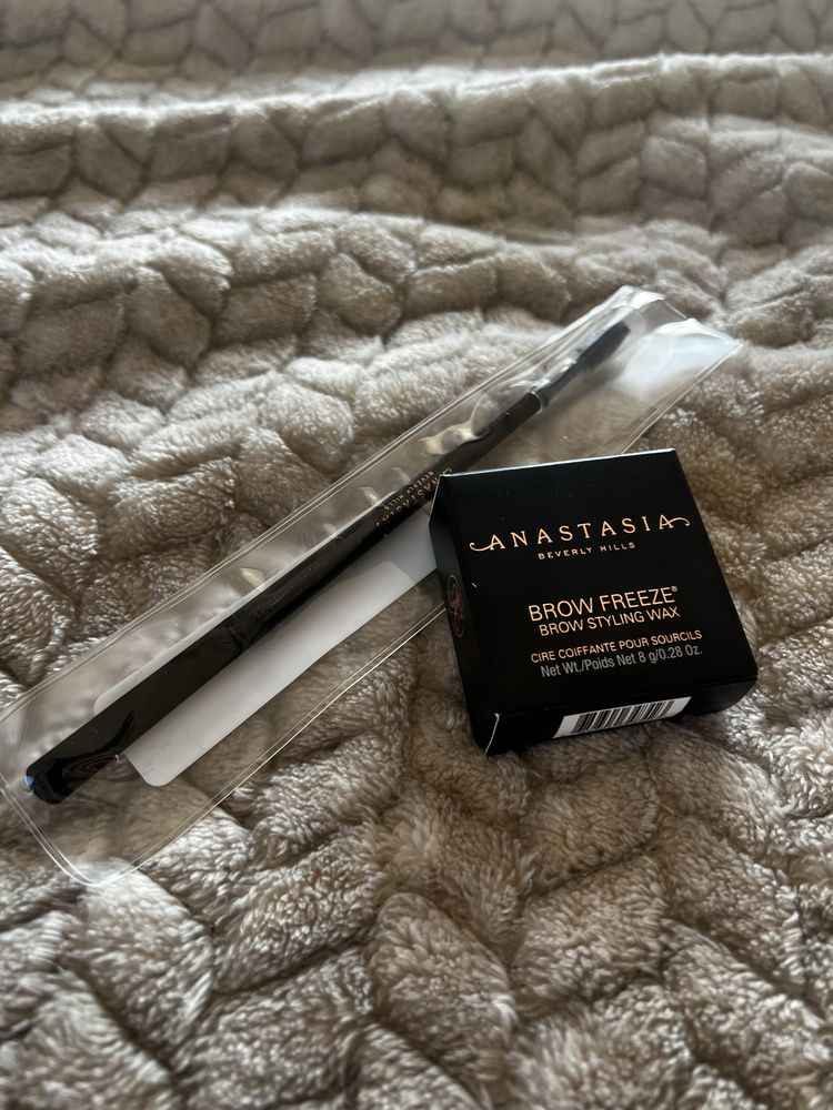 Гел за вежди и четка anastasia beverly hills