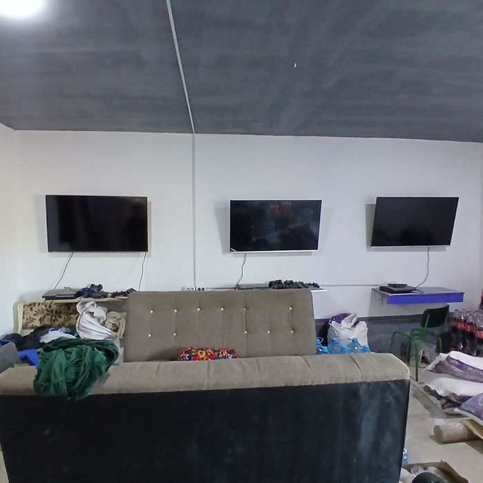 Playstationlar va televizorlar