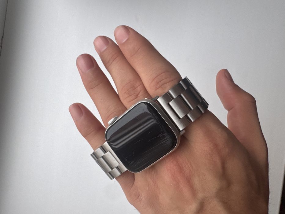 apple watch (6 40 mm)