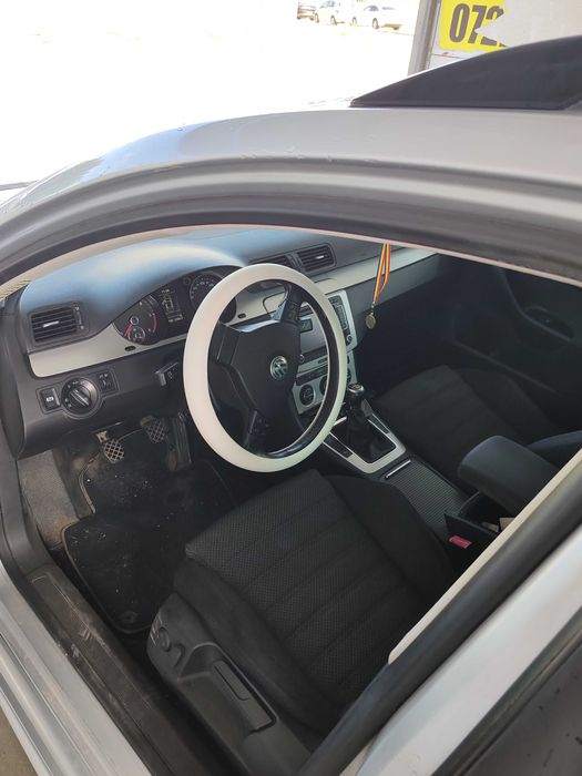 Vând schimb Wv pasat b6