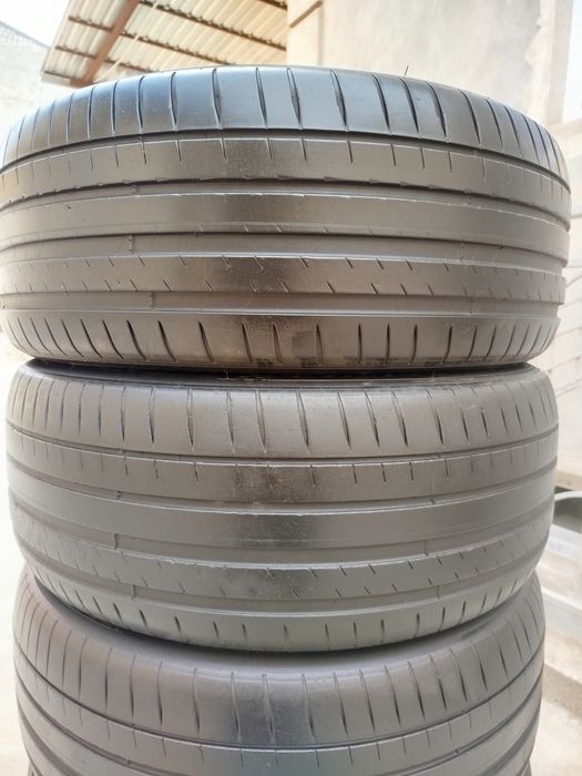 245 45 R19 Shina Michelin