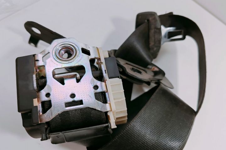 Centura de Siguranta  dreapta spate 1T0857806B Volkswagen VW Touran p