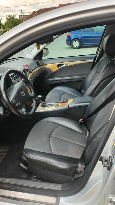 Mercedes E320 CDI ELEGANCE