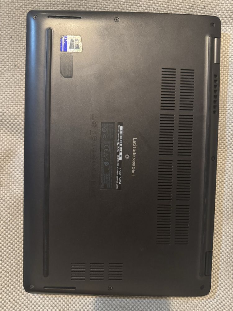Dell lattitude 5300 2v1 16GB Ram