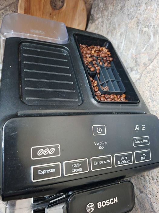 Продавам кафеавтомат Bosh