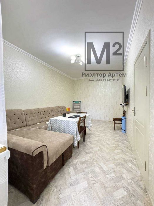 2/2/5 Максим Горький - Остановка Художников - БУЗ-1