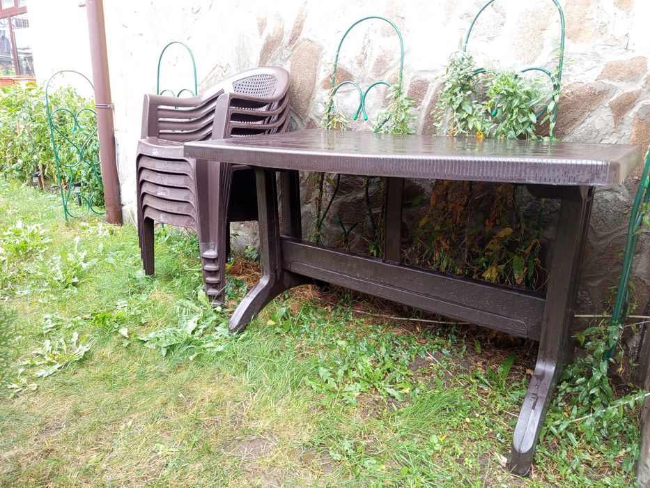 Комплект градинка маса с 6 стола