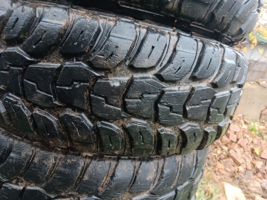 245 75 16 kumho гуми джип off road кал джип