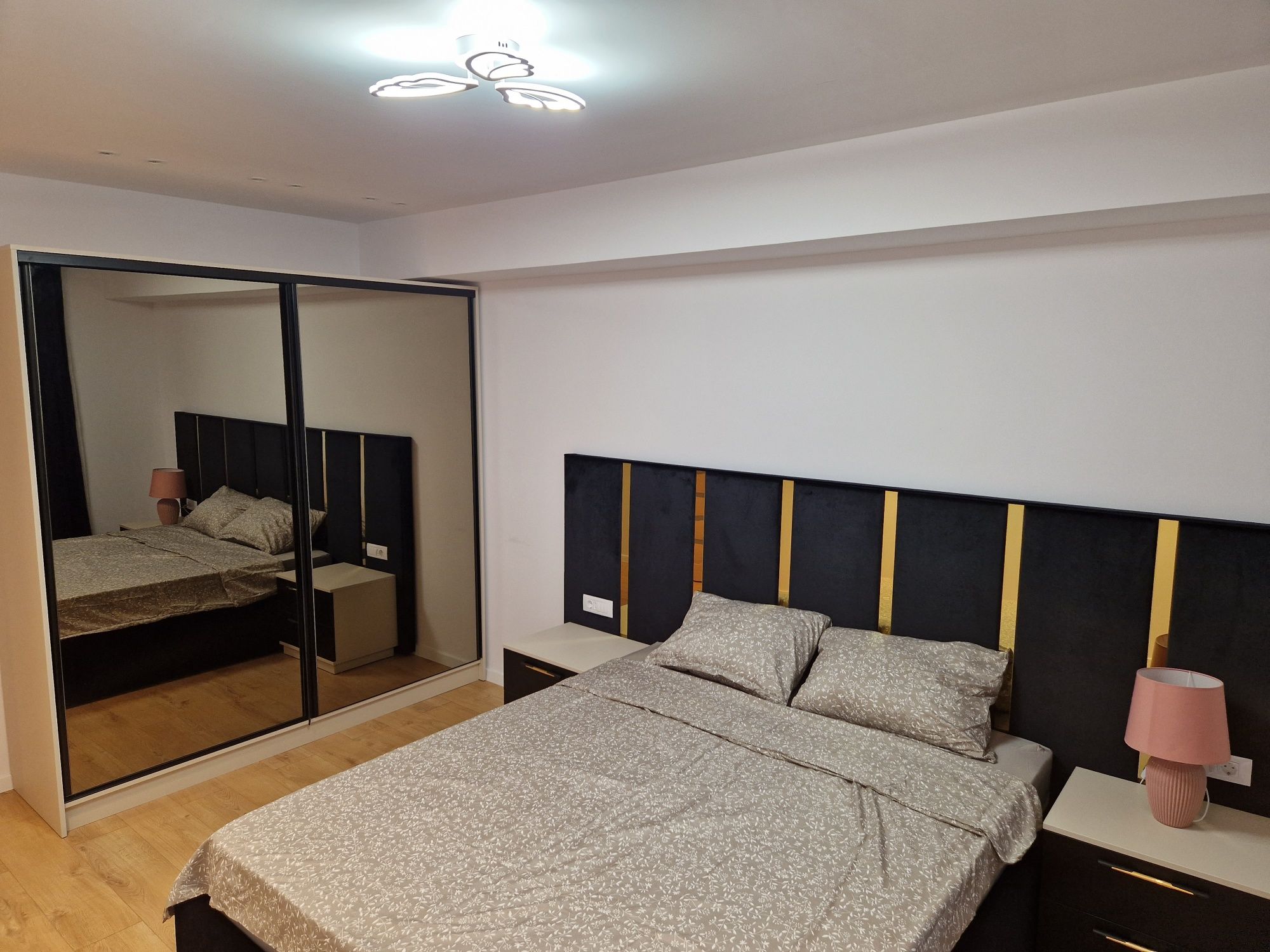 Apartament în regim hotelier zona Mall