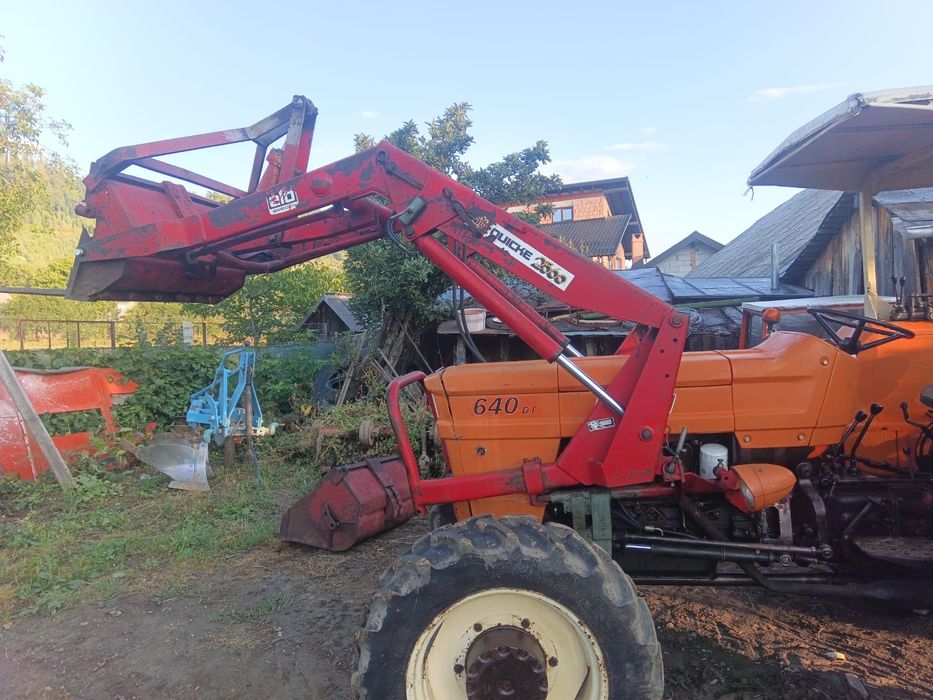 Incarcator frontal tractor fiat