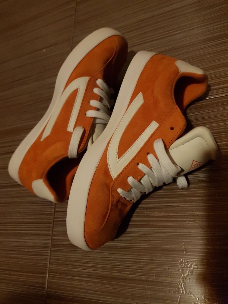 Adidasi Viking 40