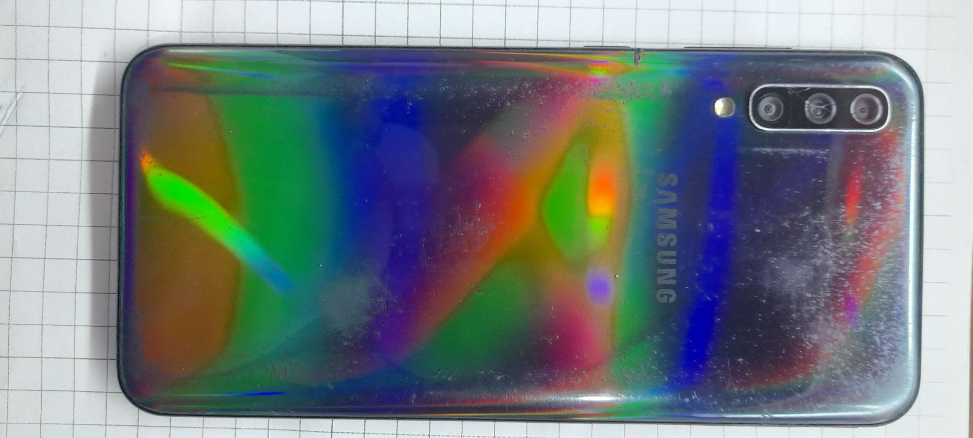 Samsung a50 sotiladi