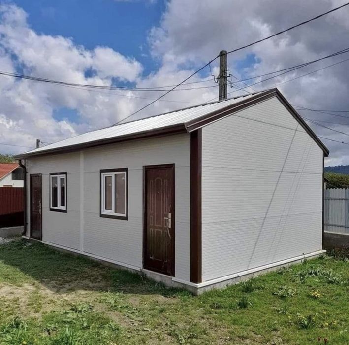 Vindem casute din panouri