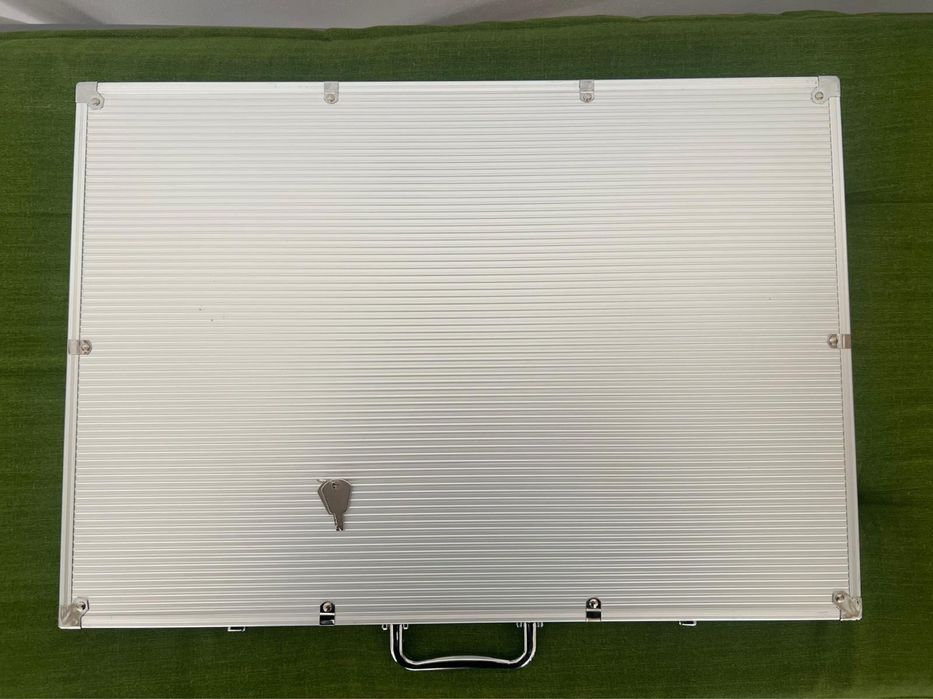 Trusa Poker profesionala 1000 jetoane