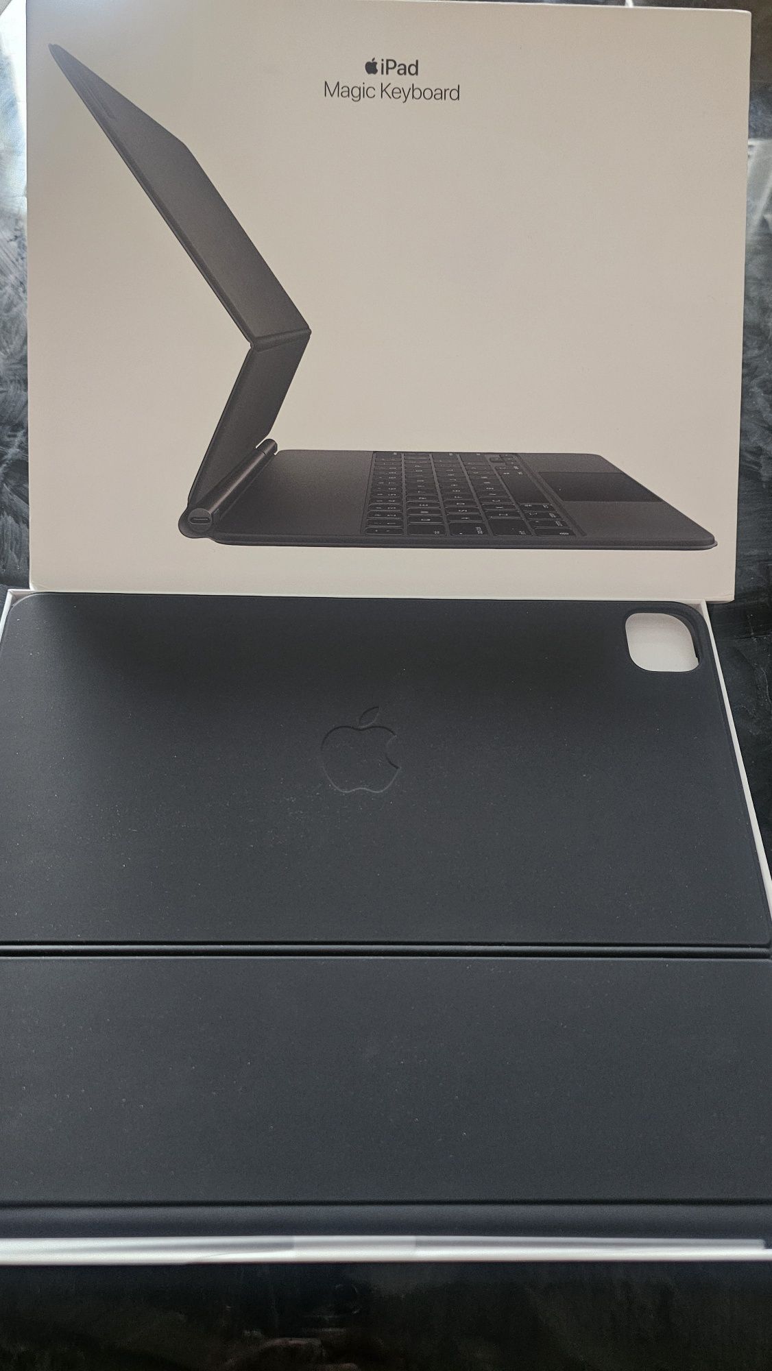 Клавиатура Apple iPad Magic Keyboard (12.9” / 13”)