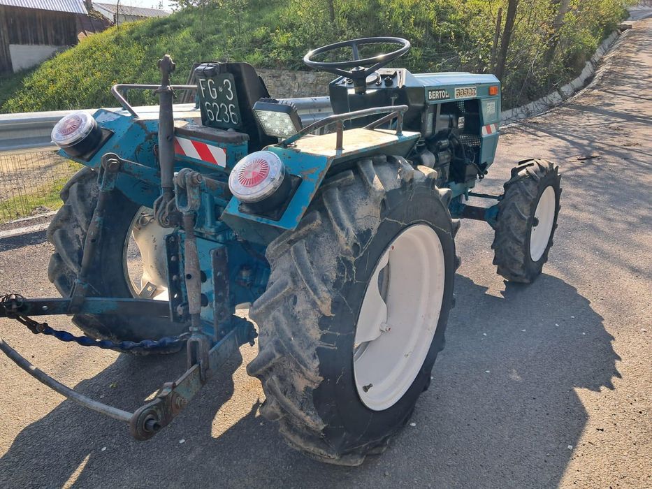 Tractoras Bertolini 33 cai 4x4