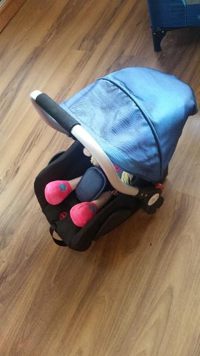 Преносим бебешки стол от 0-13 кг . за кола