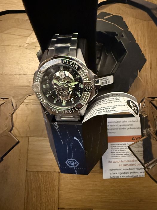 Нови Часовници Philipp Plein