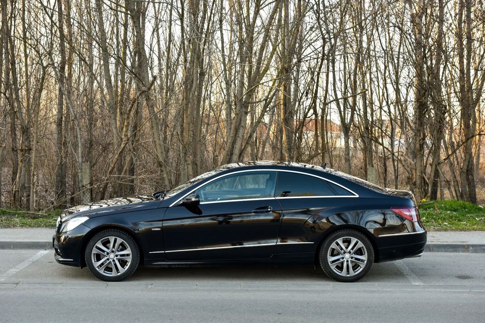 Mercedes-Benz E Masina personala.