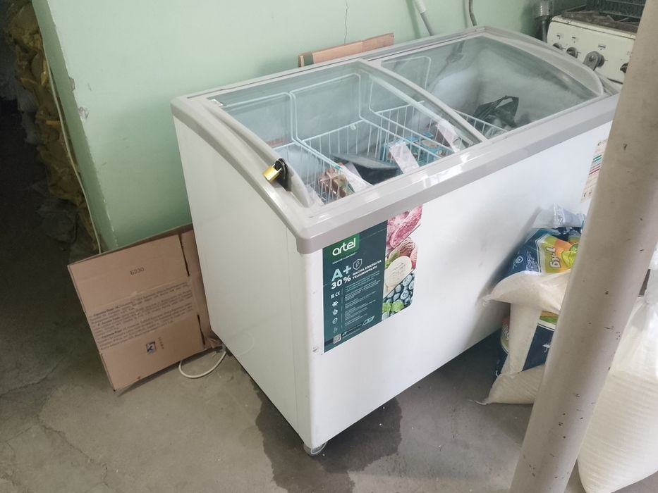 Холодильник морозилка