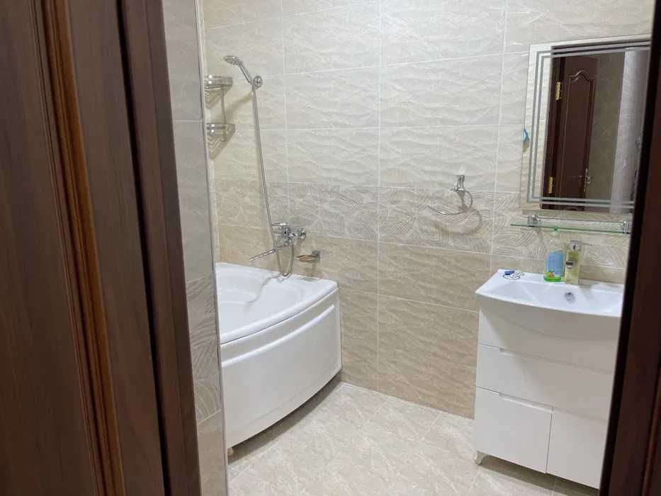 Сдаётся квартира 2/2/5 на ор-р Шайхантахурский Дружба