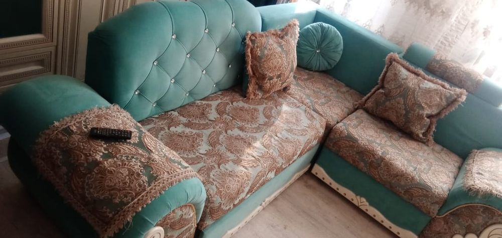 Продается угловой диван