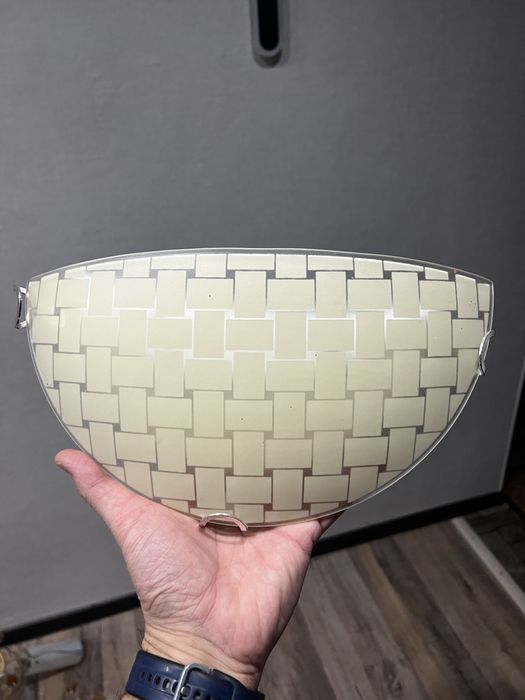 Продам бра на стену