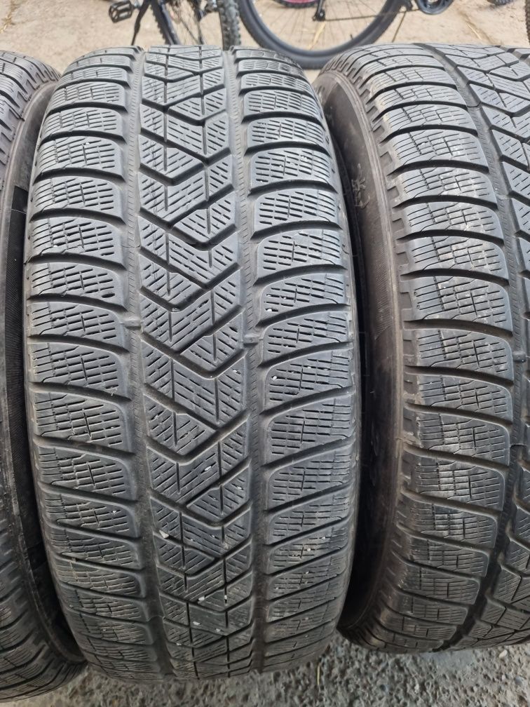 Anvelope 235 55 19 Pirelli Scorpion MOE RunFlat Winter Iarna