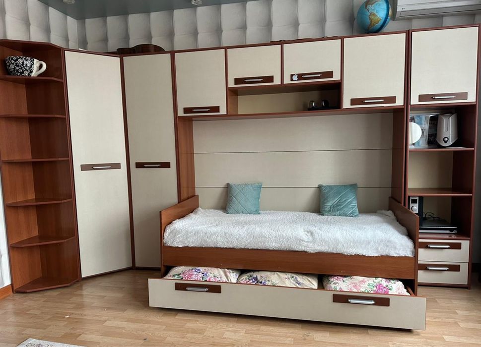 Спальная гарнитура