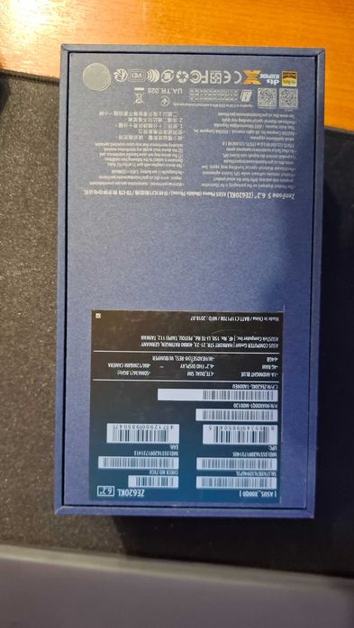 Telefon Asus Zenfone 5 ZE620KL, 4GB RAM, 64GB spatiu