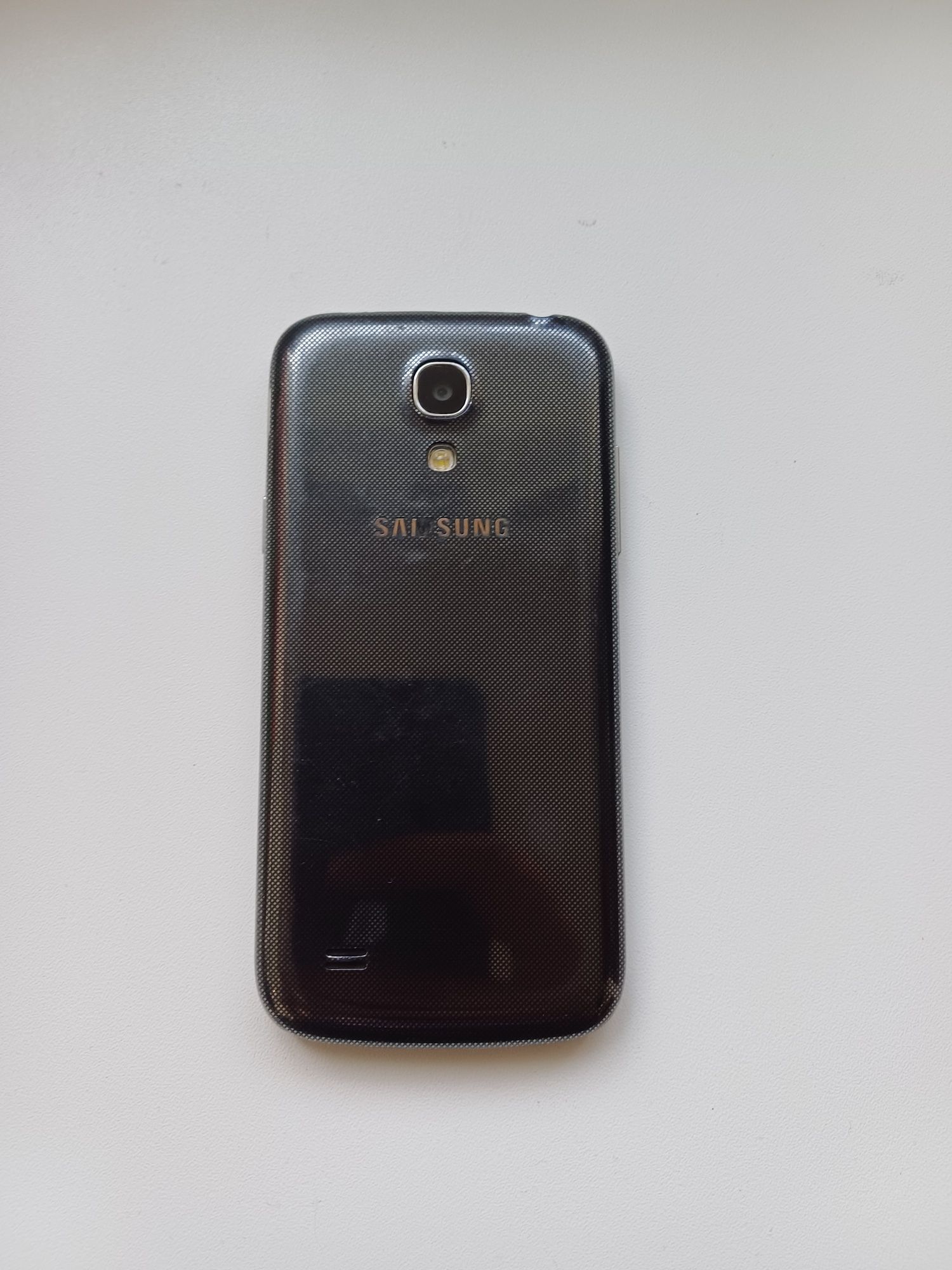 Samsung s4 mini много запазен