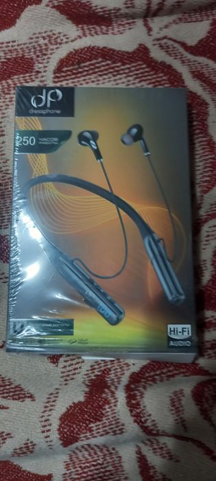 Продам беспровадные наушники