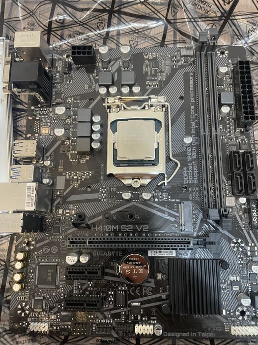 Материнская плата H410 с процессором