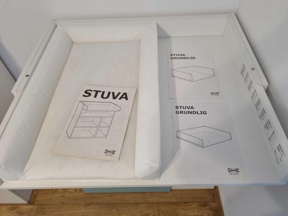Masa infasat IKEA SMÅSTAD + Saltea VÄDRA