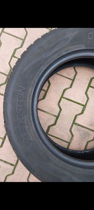 Anvelope iarna (4-buc.) VREDESTEIN  Suv  225/65 R 17 Stare f. buna !