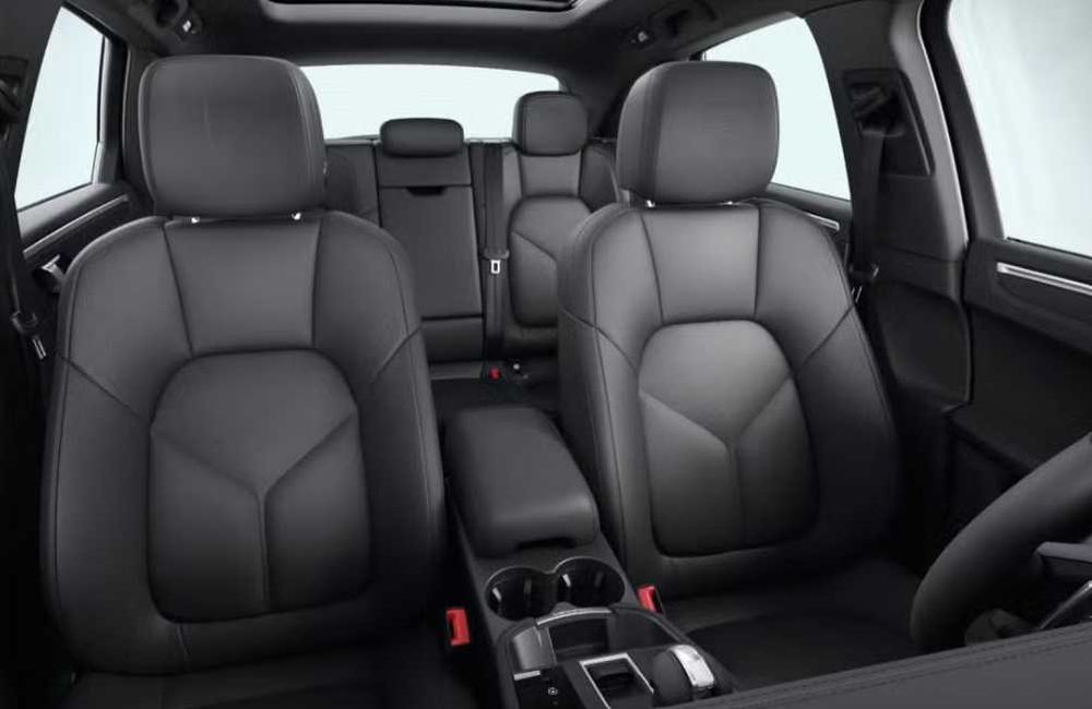 Автомобиль Porsche Macan T