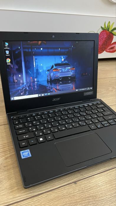11.6" Ноутбук Acer TravelMate B1 Компактный и качественный ноутбук