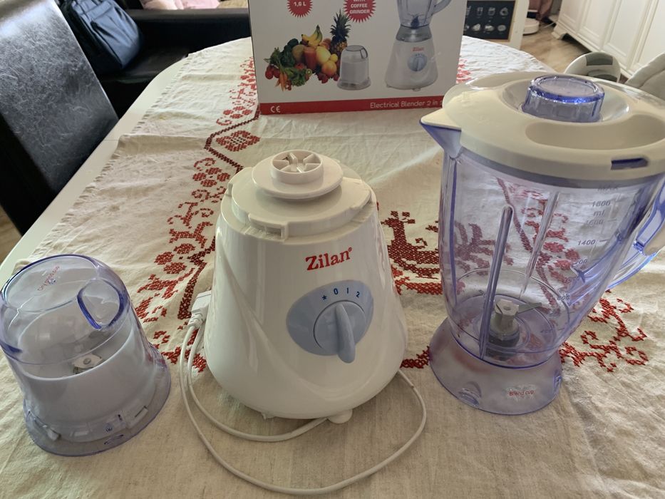 Blender cu râșniță de cafea 2 in 1