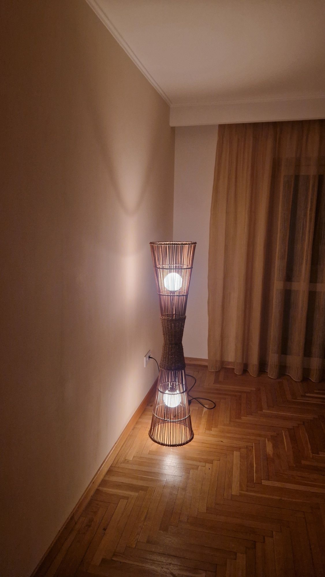 Lampa de podea living